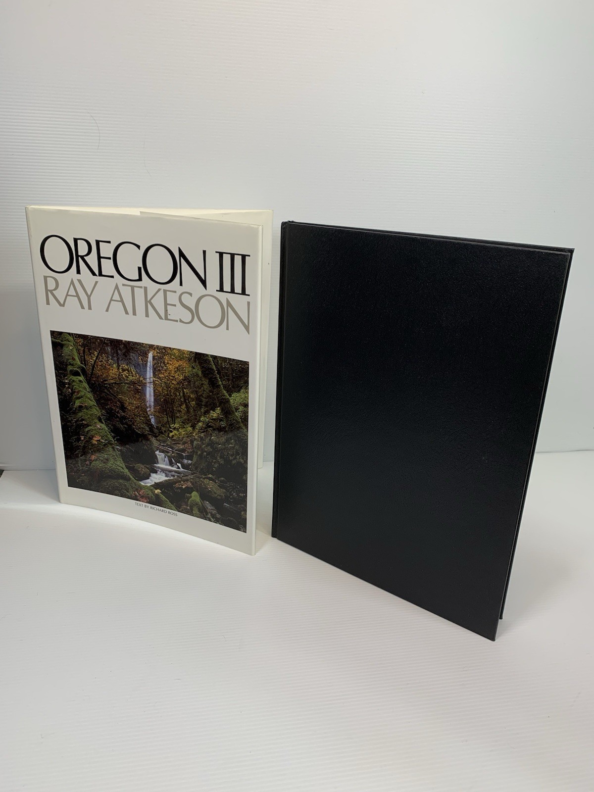 2003 OREGON III Book – Ray Atkeson – Ricahard Ross – Hardcover – Graphic Arts