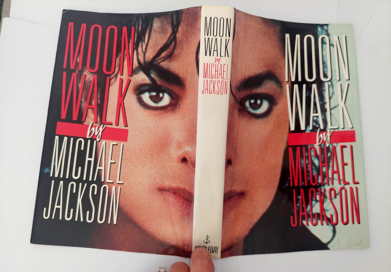Moonwalk by Michael Jackson 1988 Hardcover Dust Jacket 1st Edition