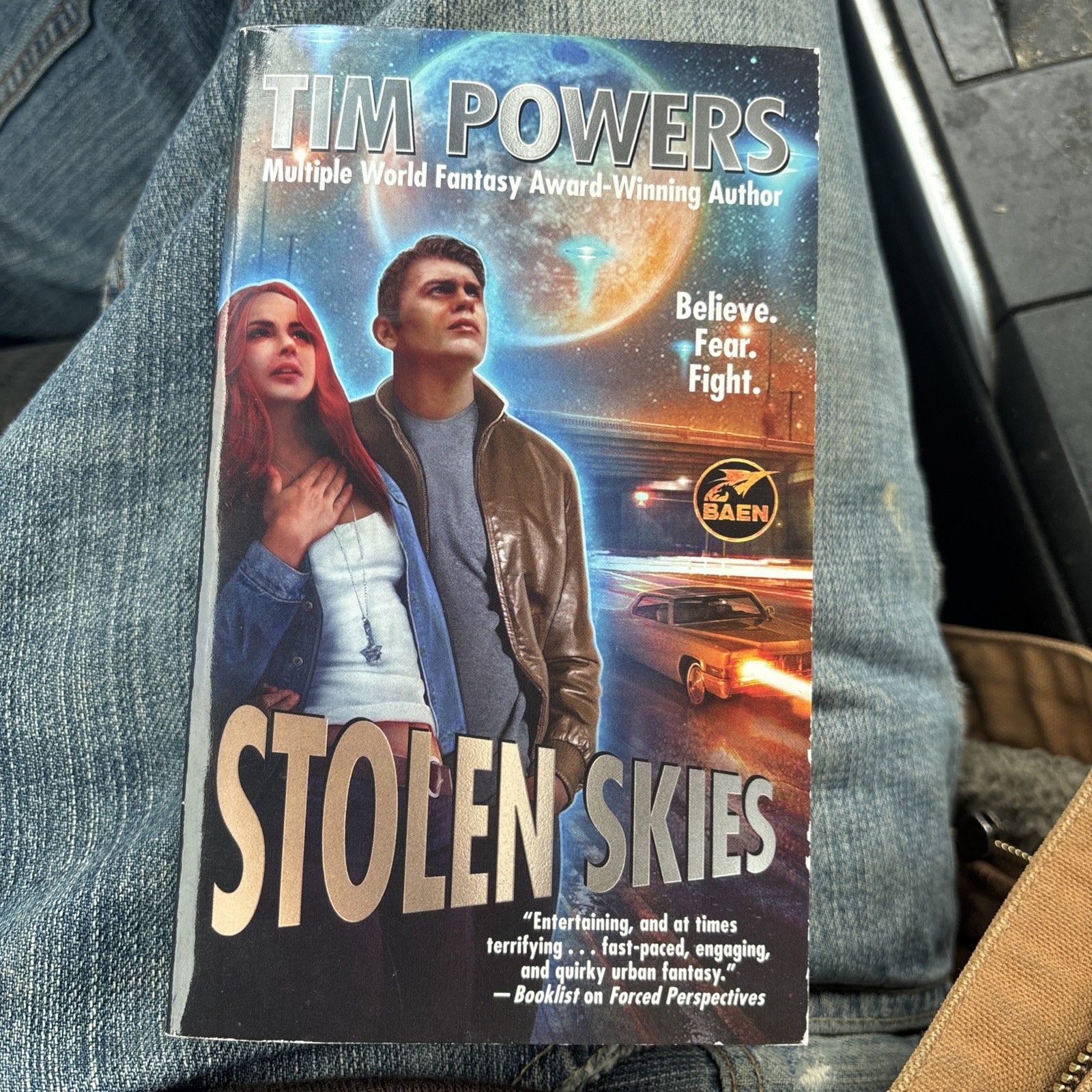 Stolen Skies (Vickery and Castine, 3) – mass market paperback Powers, Tim
