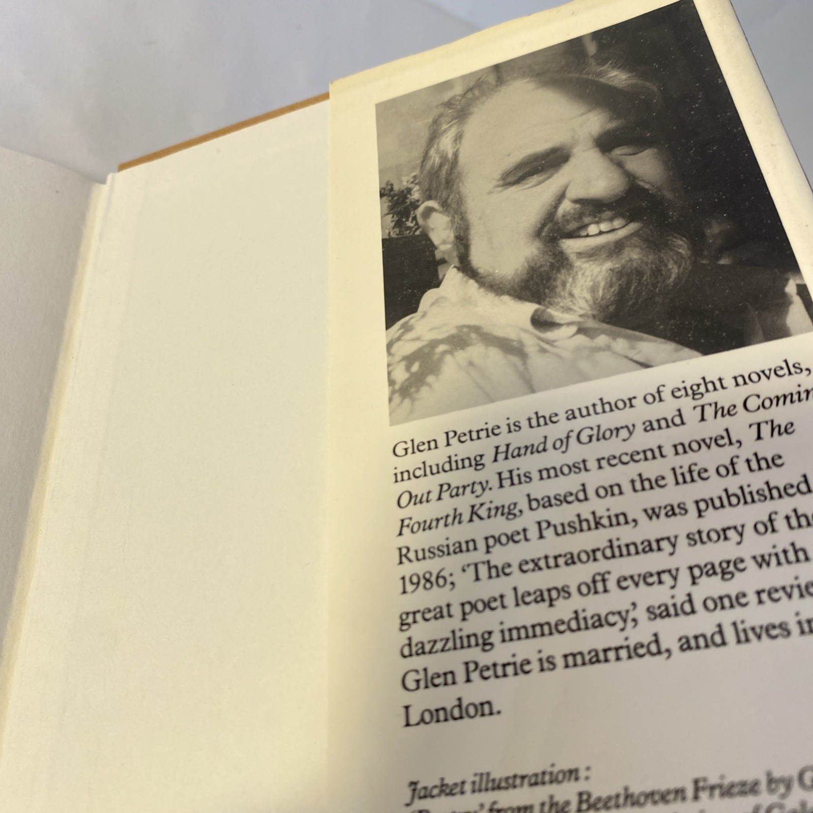 Glen Petrie ALMA Weidenfeld and Nicolsen 1989 HC/DJ First Edition