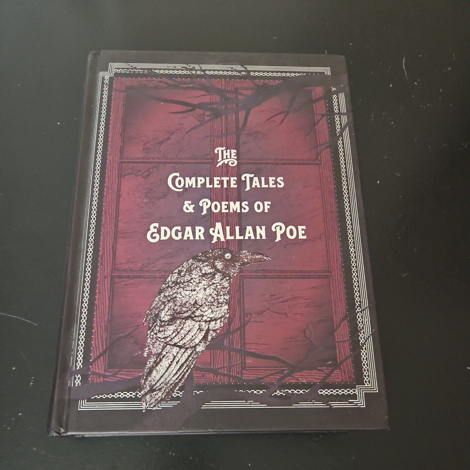 THE COMPLETE TALES AND POEMS OF EDGAR ALLAN POE Hardcover