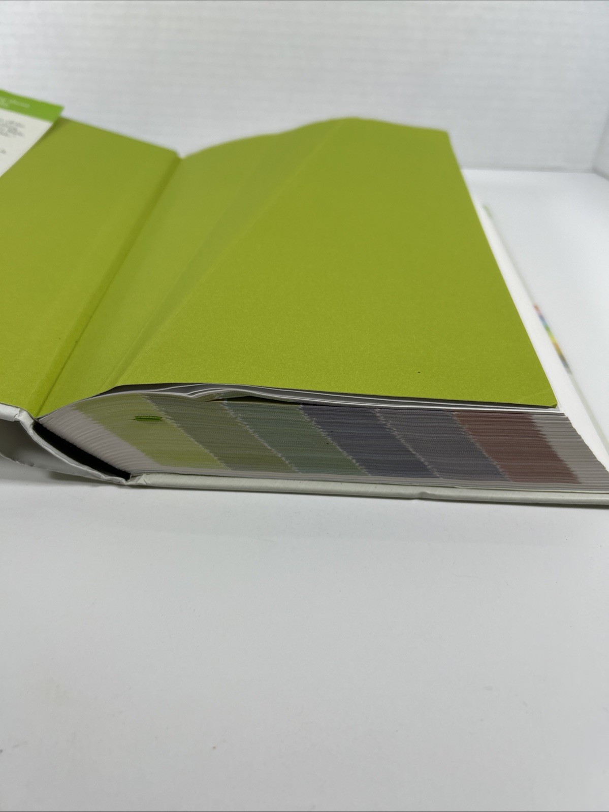 NIV Rainbow Study Bible Full Color Holman Bold-Line Edition Hardcover w/ Jacket