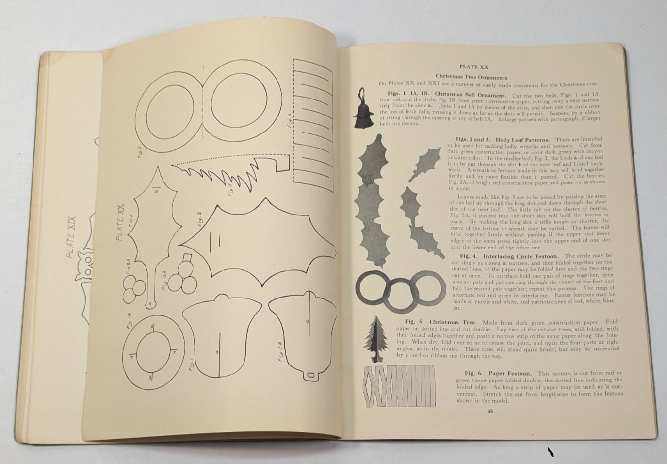 Simple Construction in Paper and Cardboard by Lincoln Goodhue 1922
