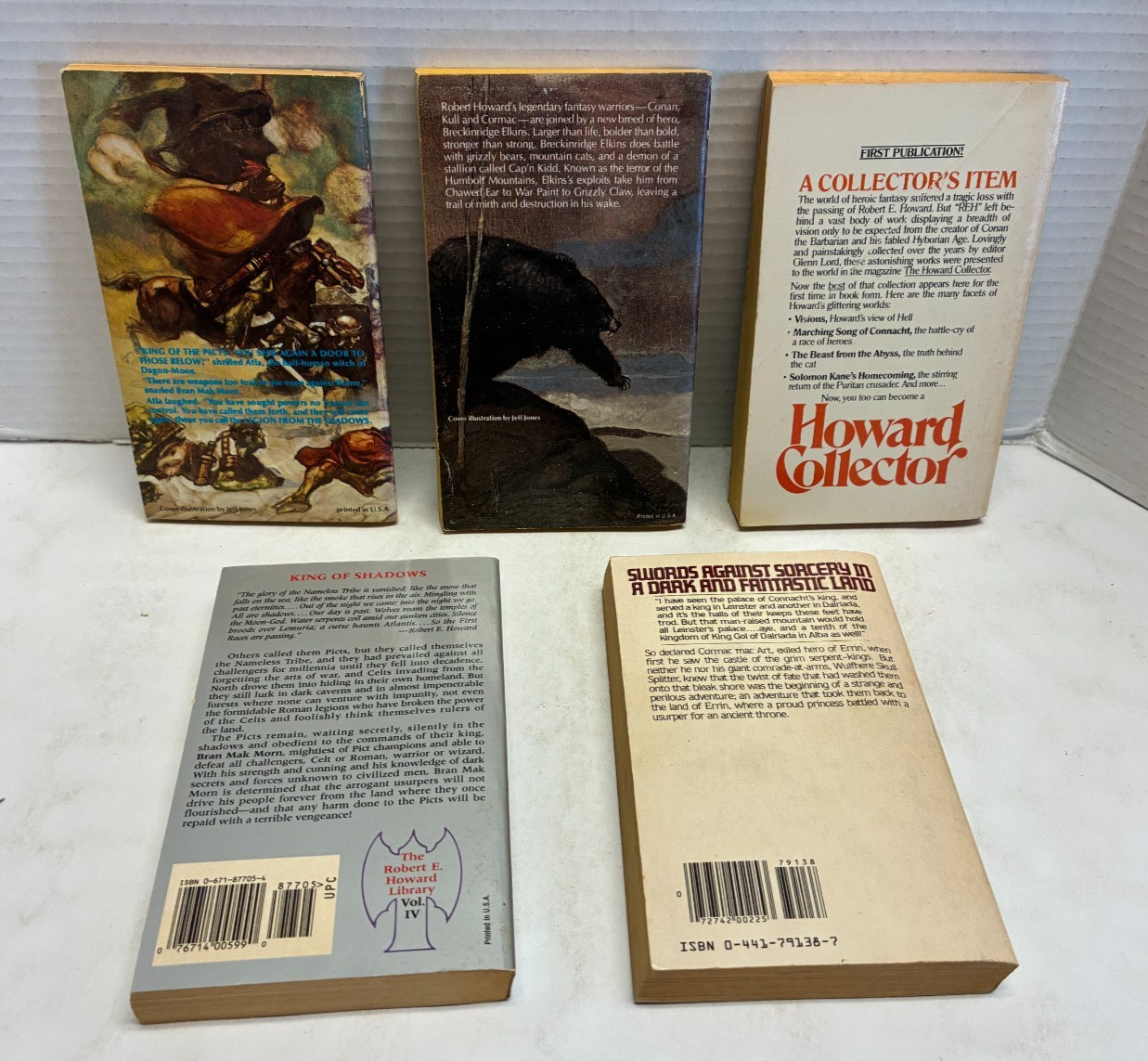 C5 Robert E Howard Fantasy/Adventure 5-Paperback Book Collection 1966