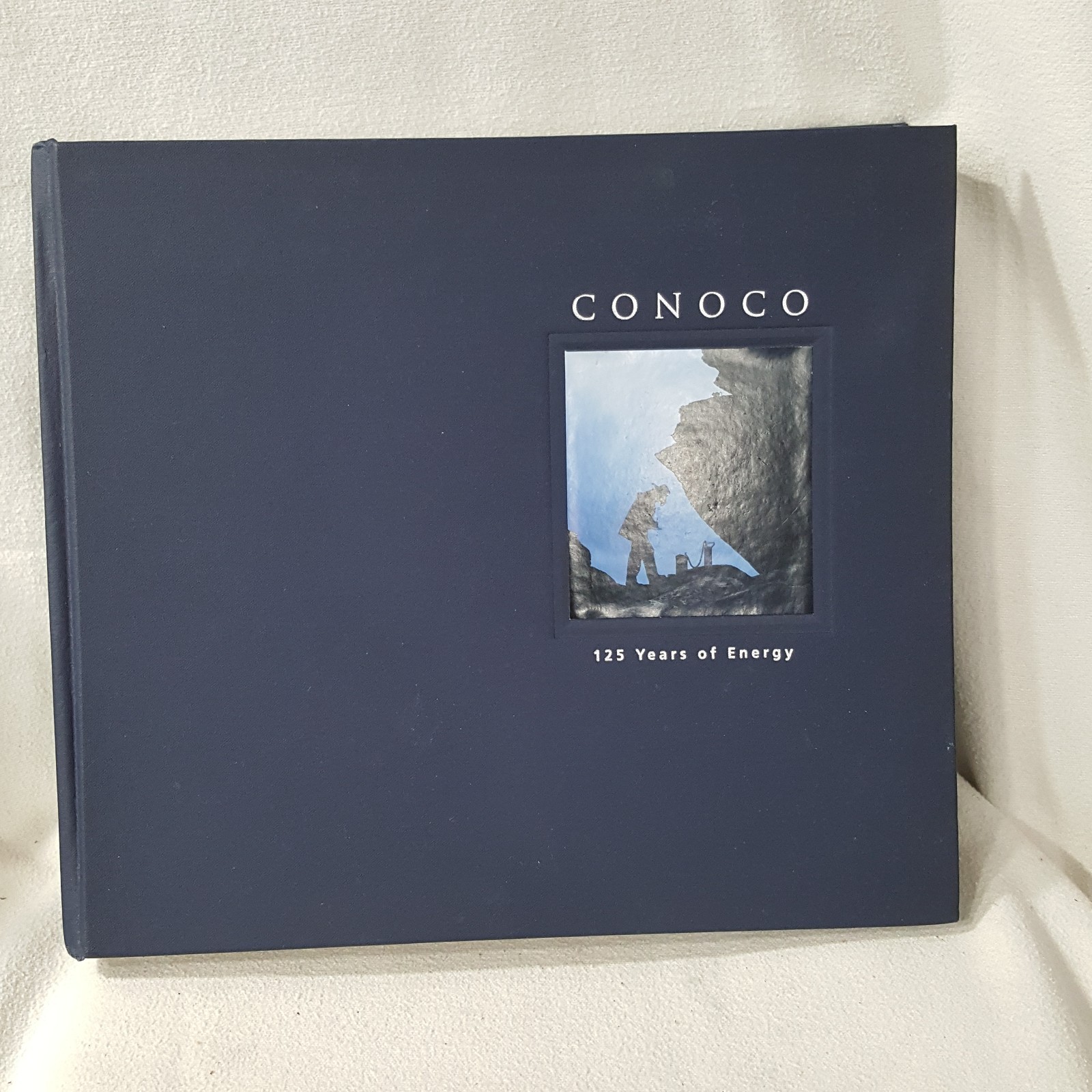 CONOCO 125 YEARS OF ENERGY SEALED BOOK RUSS BANHAM 2000 FIRST PRINT HARD COVER