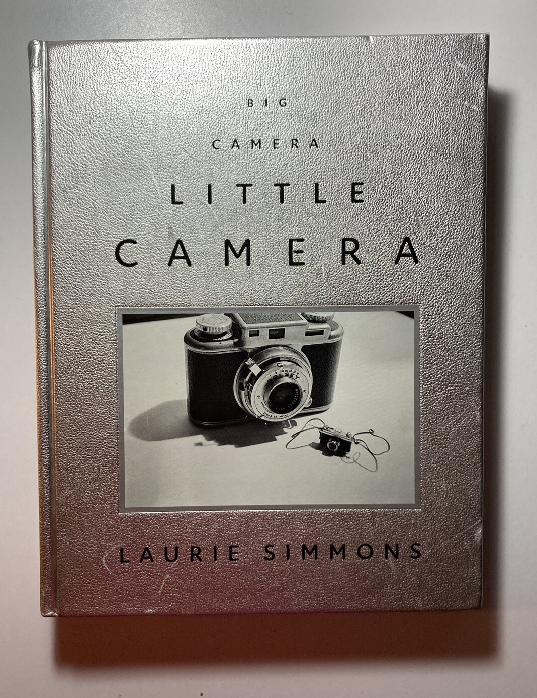 LAURIE SIMMONS “Big Camera Little Camera” 2018 HARDCOVER Prestel PHOTOGRAPHY