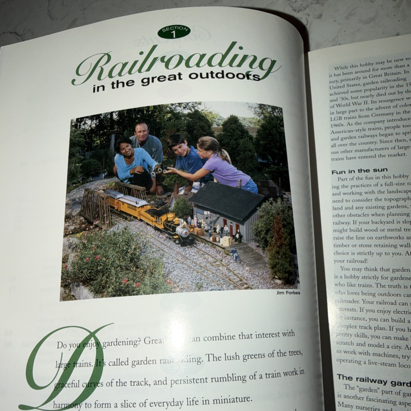 Garden Railroading : Getting Started in the Hobby by Kalmbach Publishing Co….