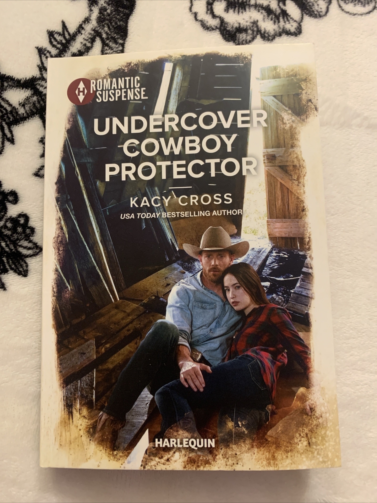 Undercover Cowboy Protector – (Secrets of Hidden Creek Ranch) by Kacy Cross