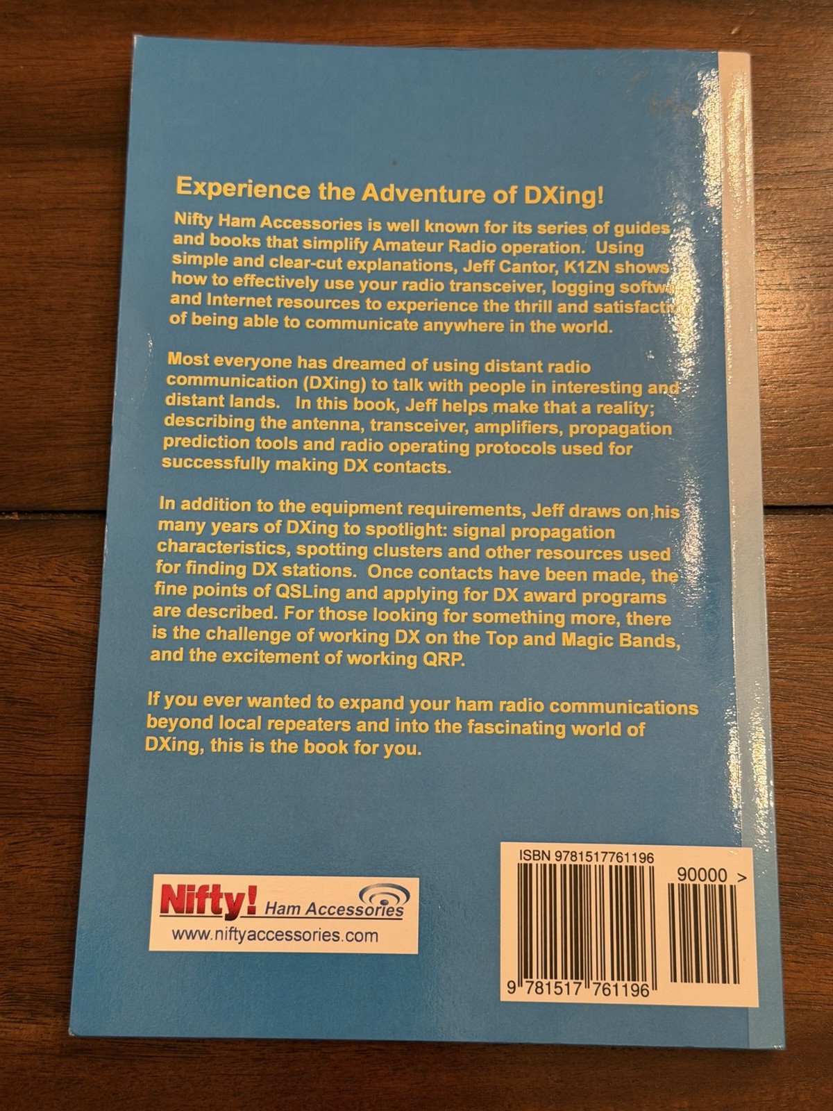 EZ Guide to Adventures in DXing by Jeffrey Cantor PB 2015 Radio Communication