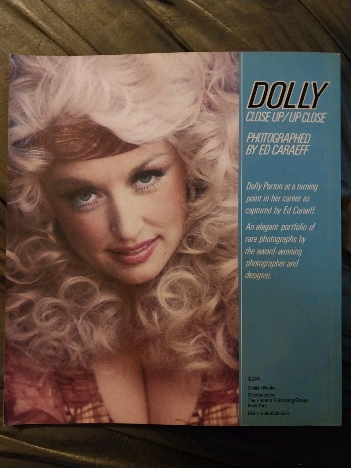 VTG Vintage DOLLY PARTON Up Close BOOK Country Music Star Singer TV Actress 1983