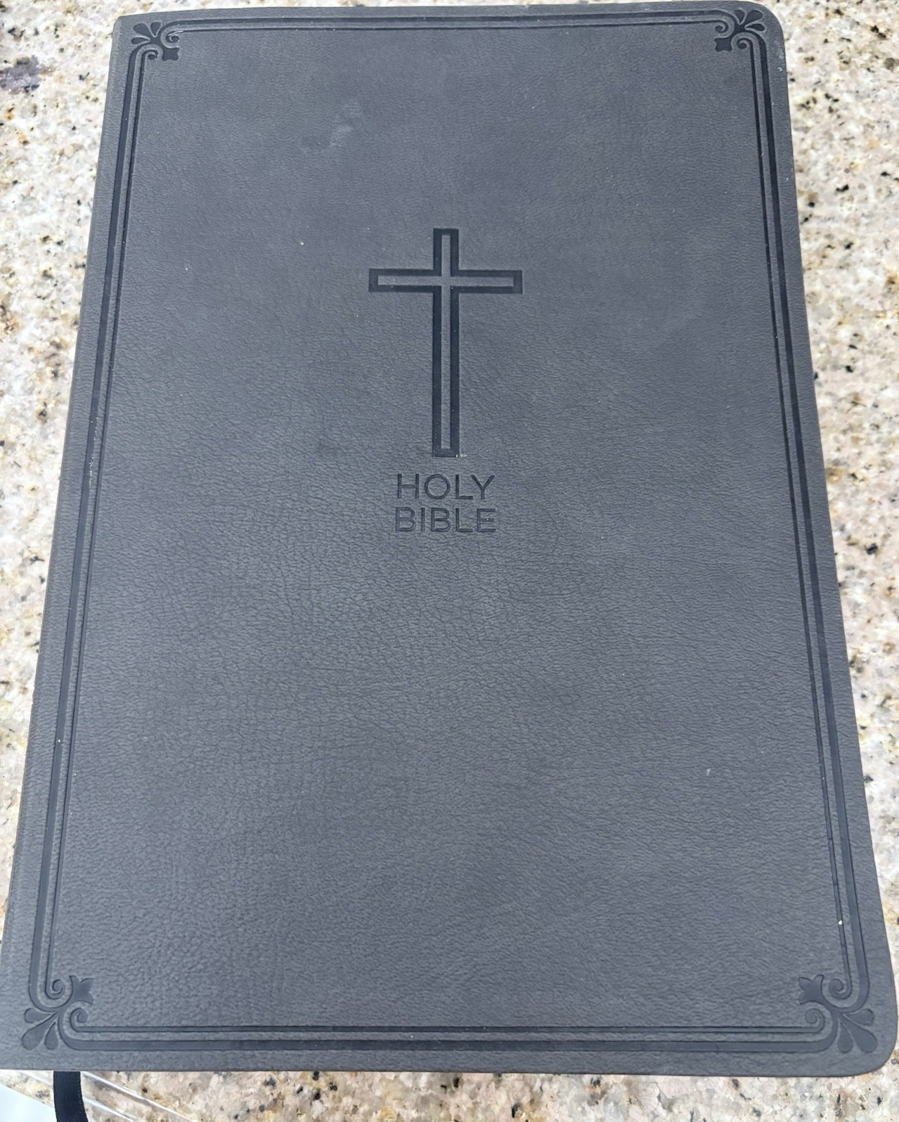 Christian Art Publishers Holy Bible KJV English Luxury Edition Foam Book