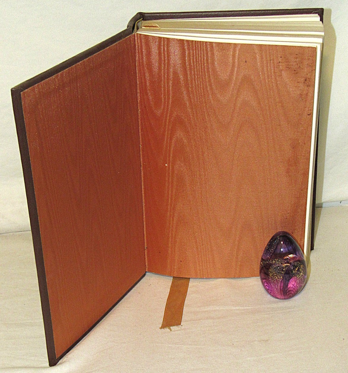Mark Twain – Adventures of Huckleberry Finn Hardback ‘Forest Creek Gems’
