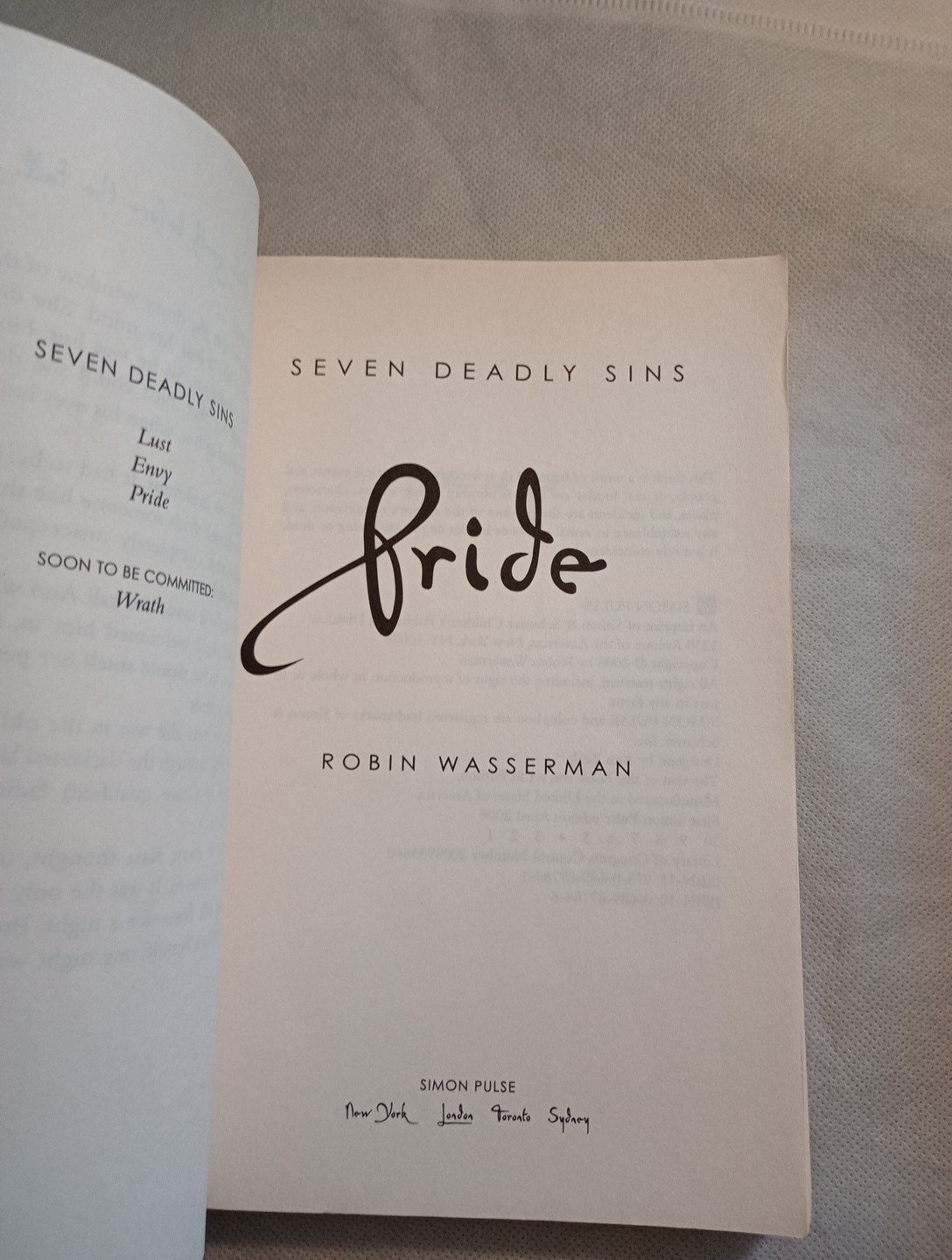 Pride by Robin Wasserman (2006 Trade Paperback) Seven deadly sins #3 SIMON PULSE