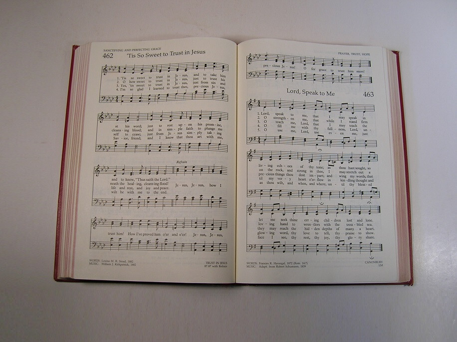 THE UNITED METHODIST HYMNAL PITTSFIELD UNITED METHODIST CHURCH SONG BOOK