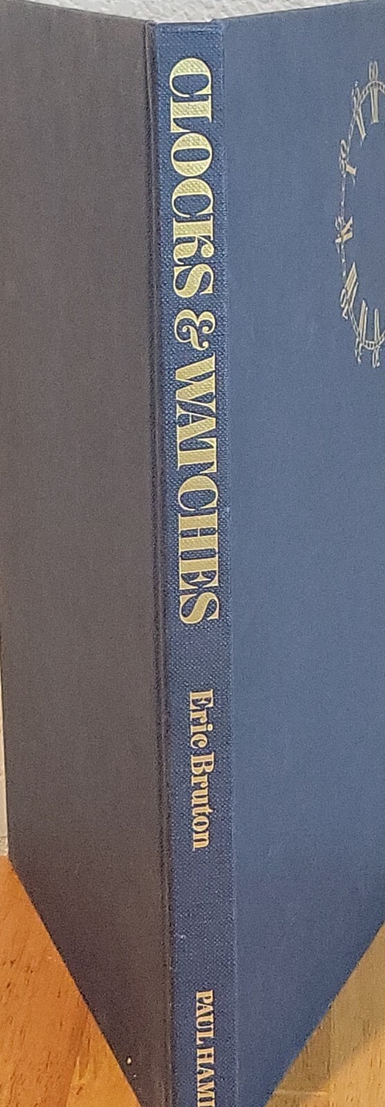 Clocks and Watches by Eric Bruton Illustrated Hardcover, 1969, Italy •Missing DJ