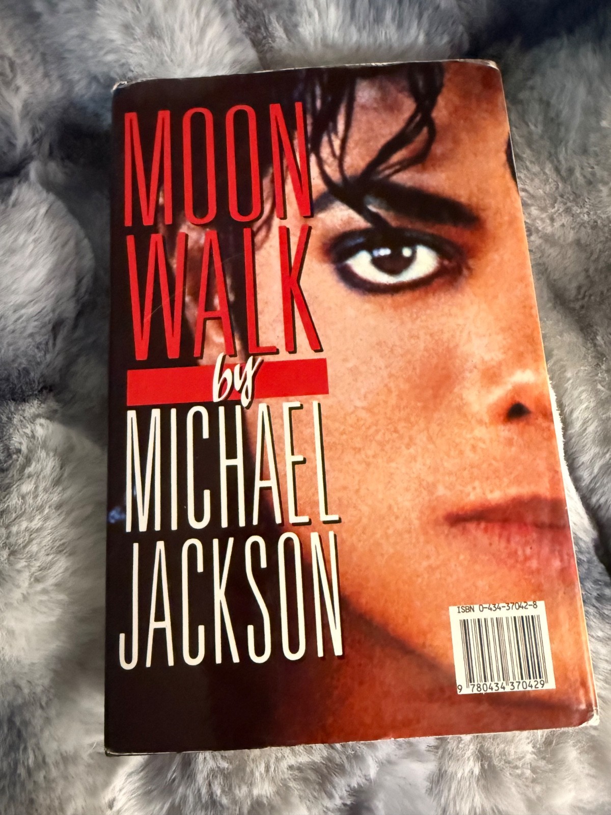 Michael Jackson Moonwalk 1988 First Edition Hardcover Dust Jacket ISBN 043437042