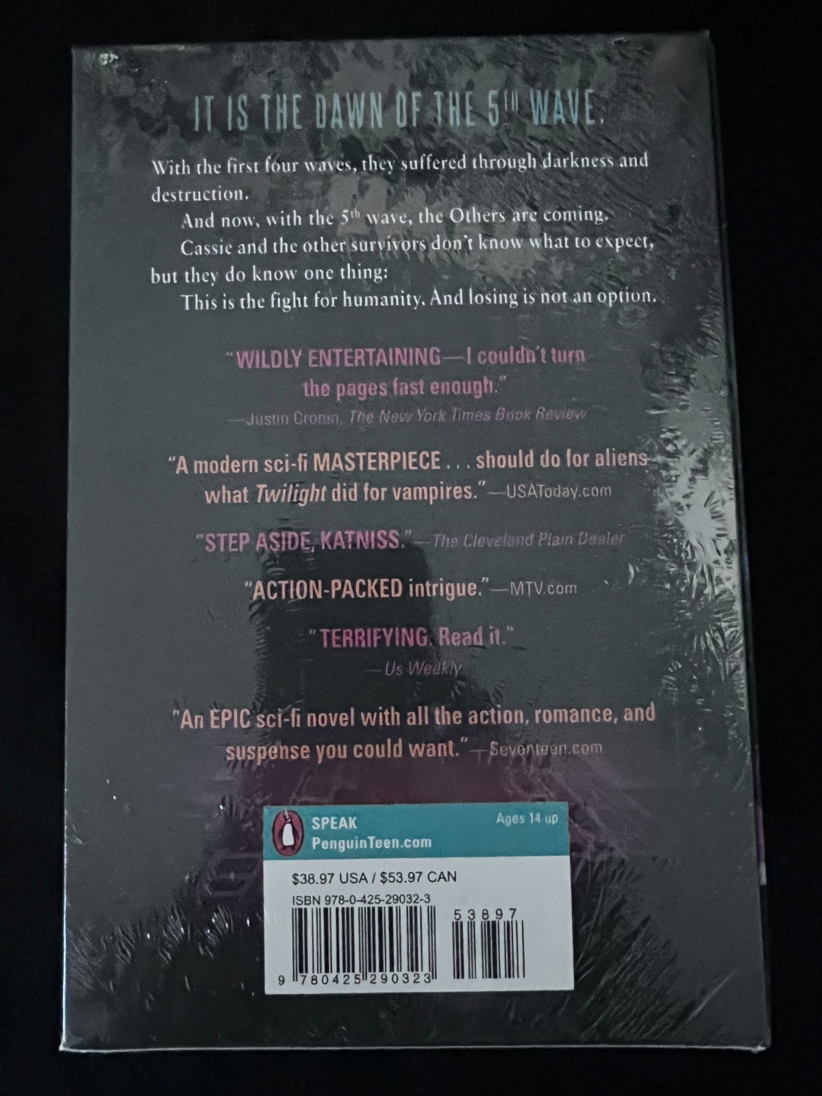 BRAND NEW! The 5th Wave Collection – Books 1-3 By Rick Yancey Paperback Box Set