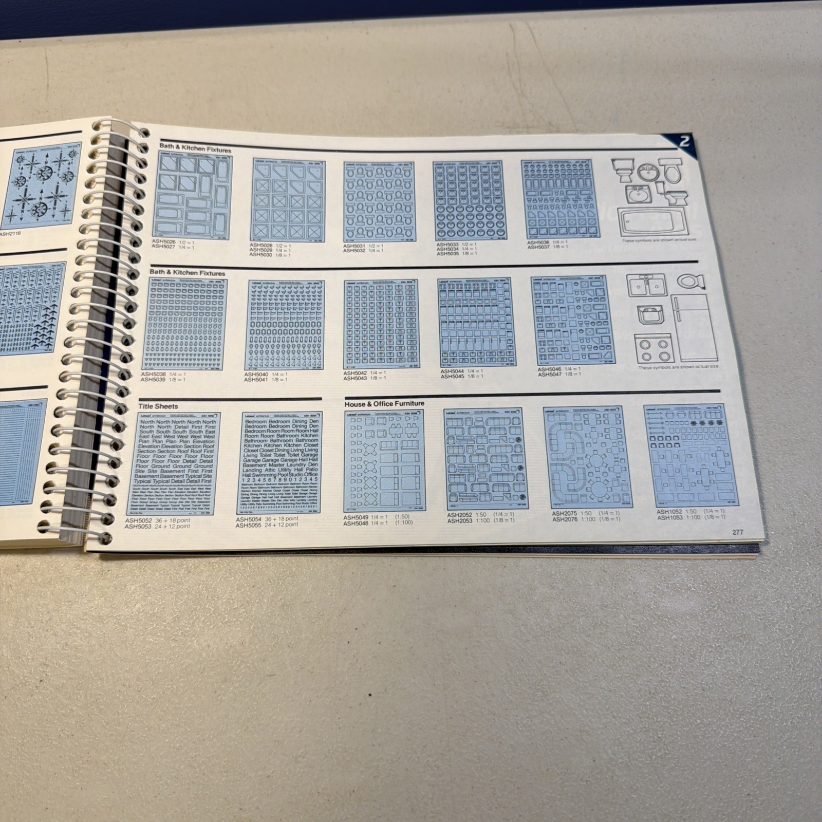 1986 LETRASET Graphic Art Reference Manual Pantone Color Guide