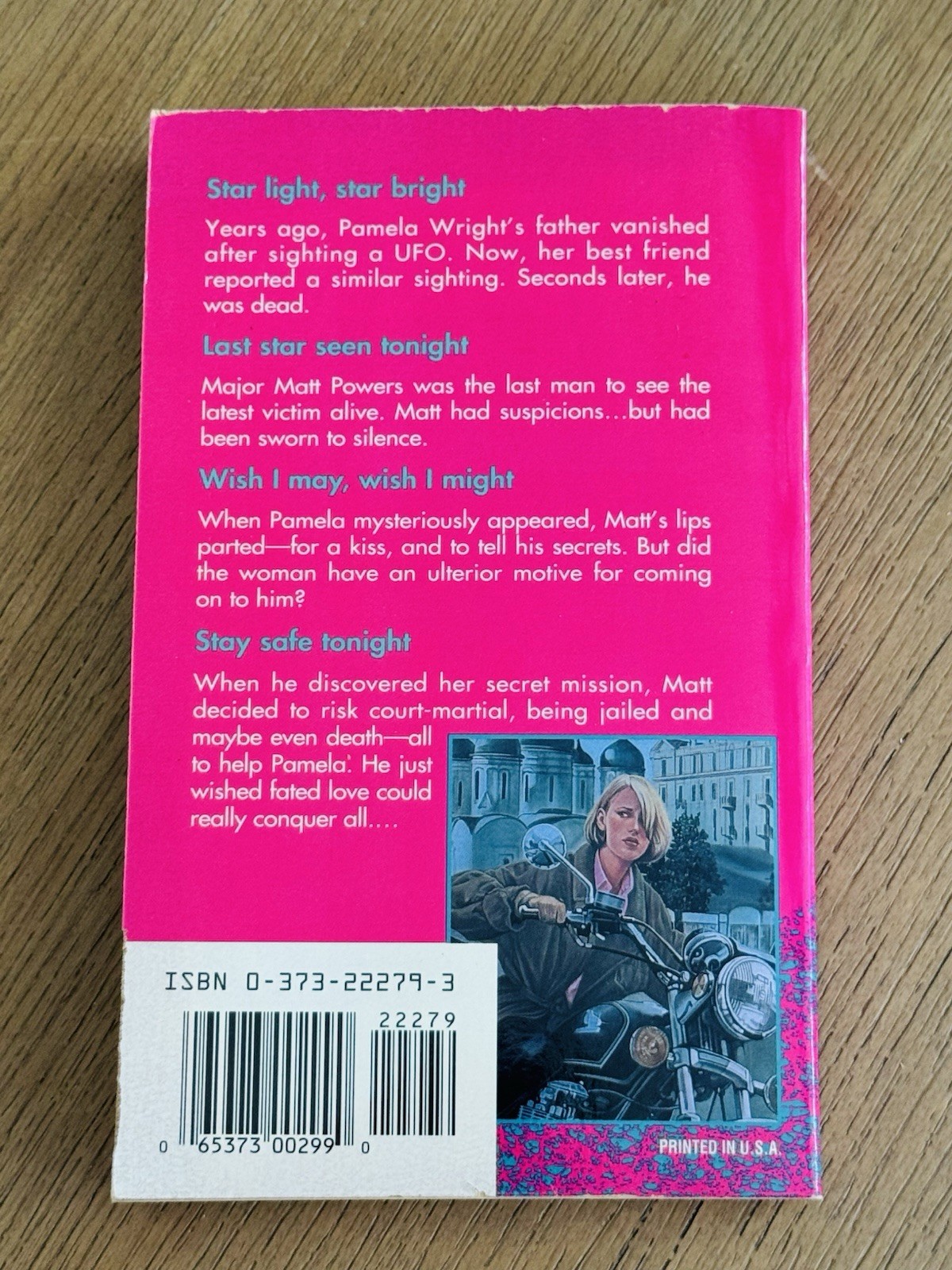 Moon Watch By: Vickie York, Harlequin Intrigue #279, Paperback, 248 Pages