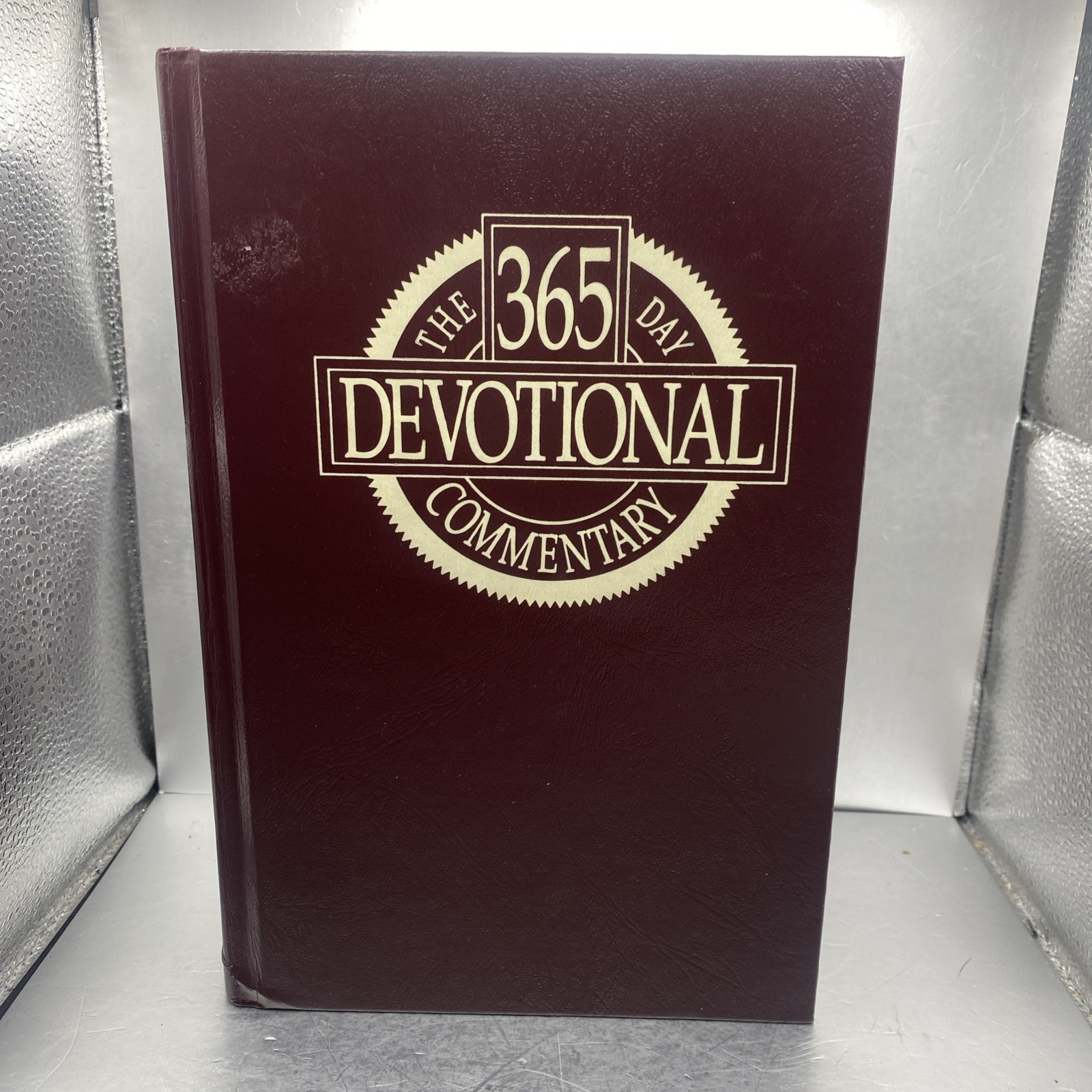 The 365 Day Devotional Commentary (Home Bible Study Library), Lawrence O. Richar