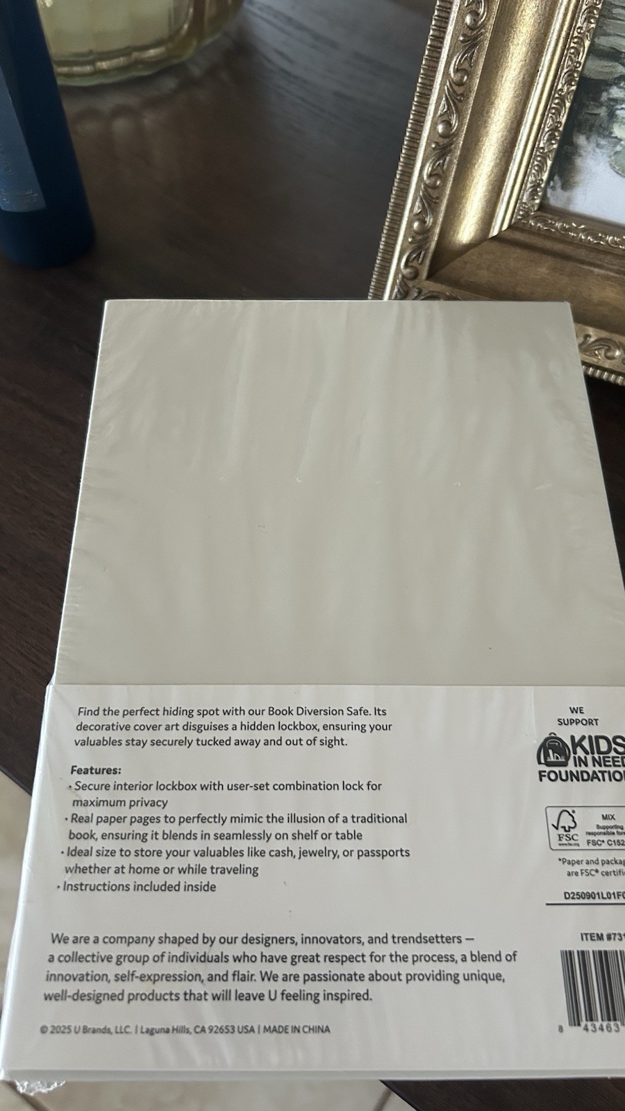Secure Combination Lock Decoy Book Safe “storage” English 8.7in Brand New.