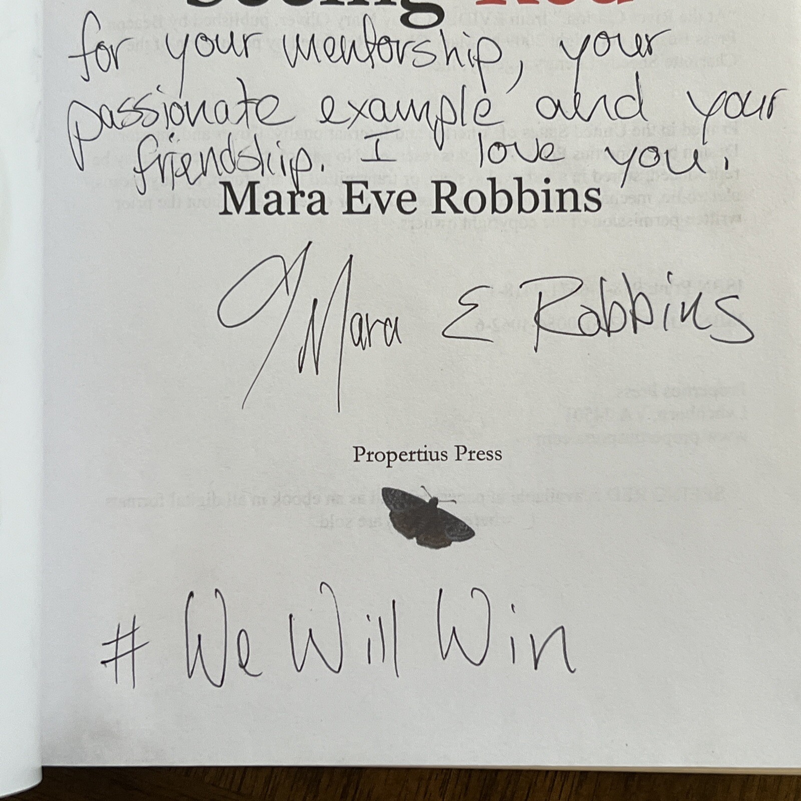 Seeing Red *SIGNED by Mara Eve Robbins (English) Paperback Book