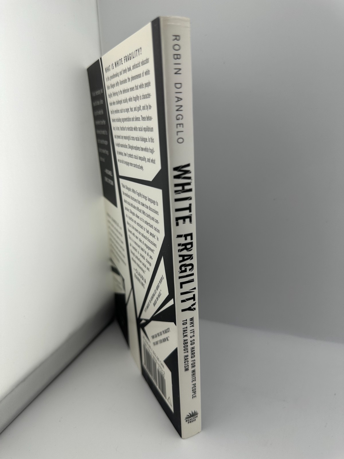 White Fragility Robin DiAngelo Paperback Racism Social Justice Beacon Press