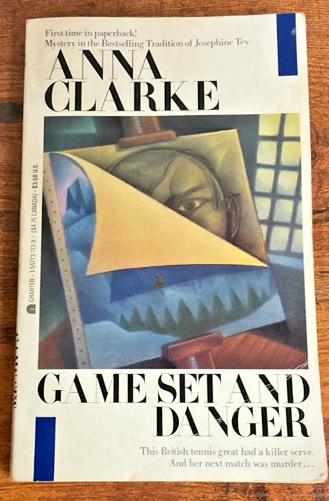 Anna Clarke Game set and Danger 155 pages softcover
