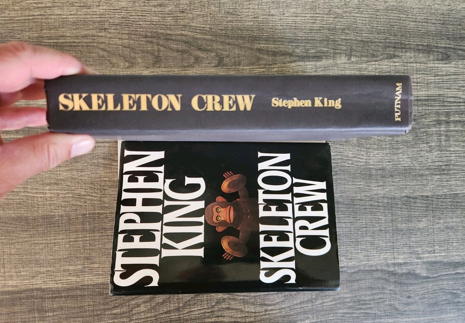 Stephen King SKELETON CREW Hardcover Book Club Edition BCE Monkey Cover 1985
