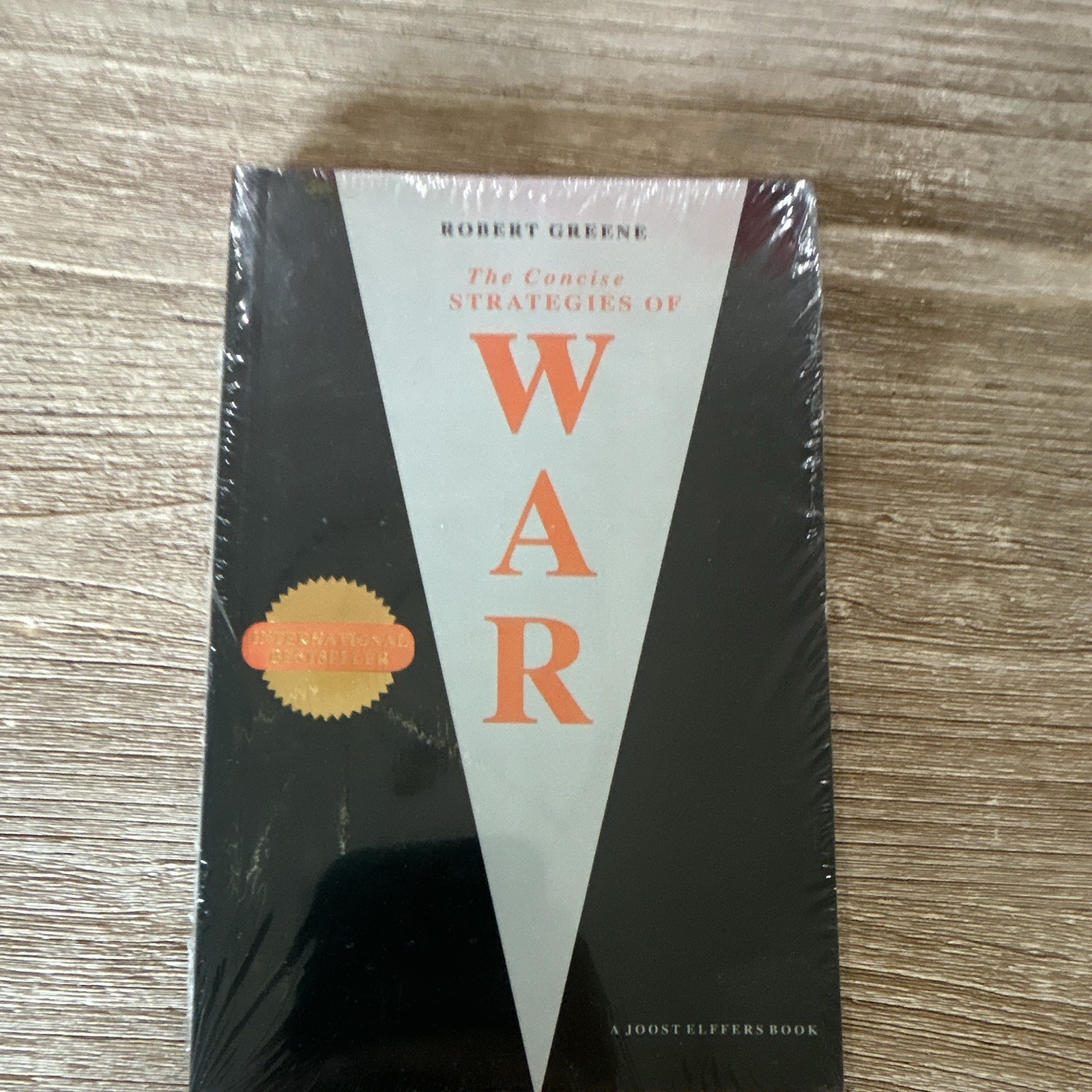 Robert Greene The Concise 33 Strategies of War Paperback Strategy Nonfiction