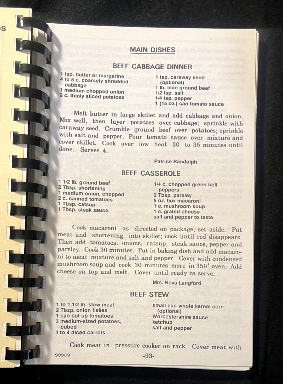 First united Methodist TN Vintage Community Church Spiral Bound Cookbook Recipes
