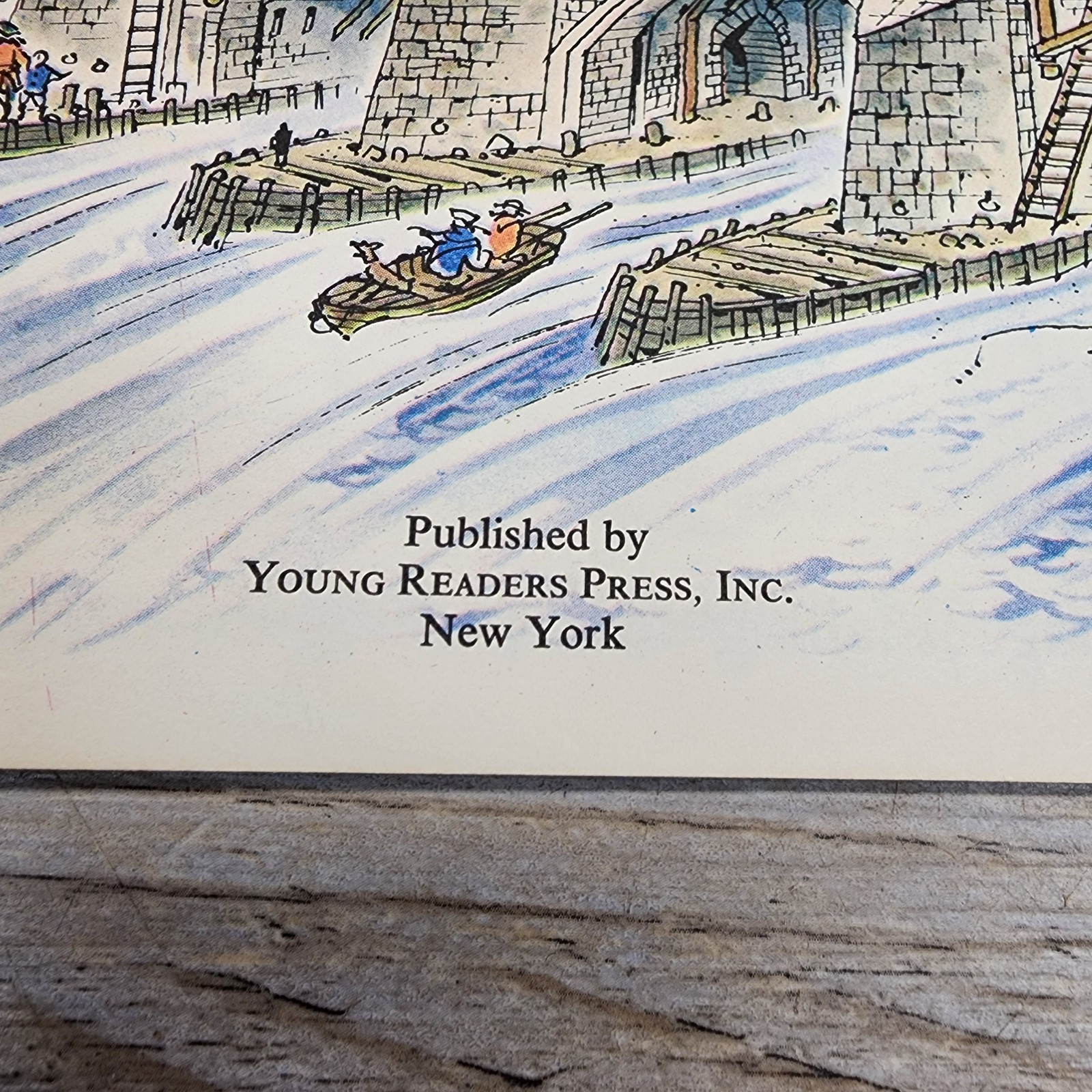 London Bridge is Falling Down! illustrated by Peter Spier (1972, Paperback)
