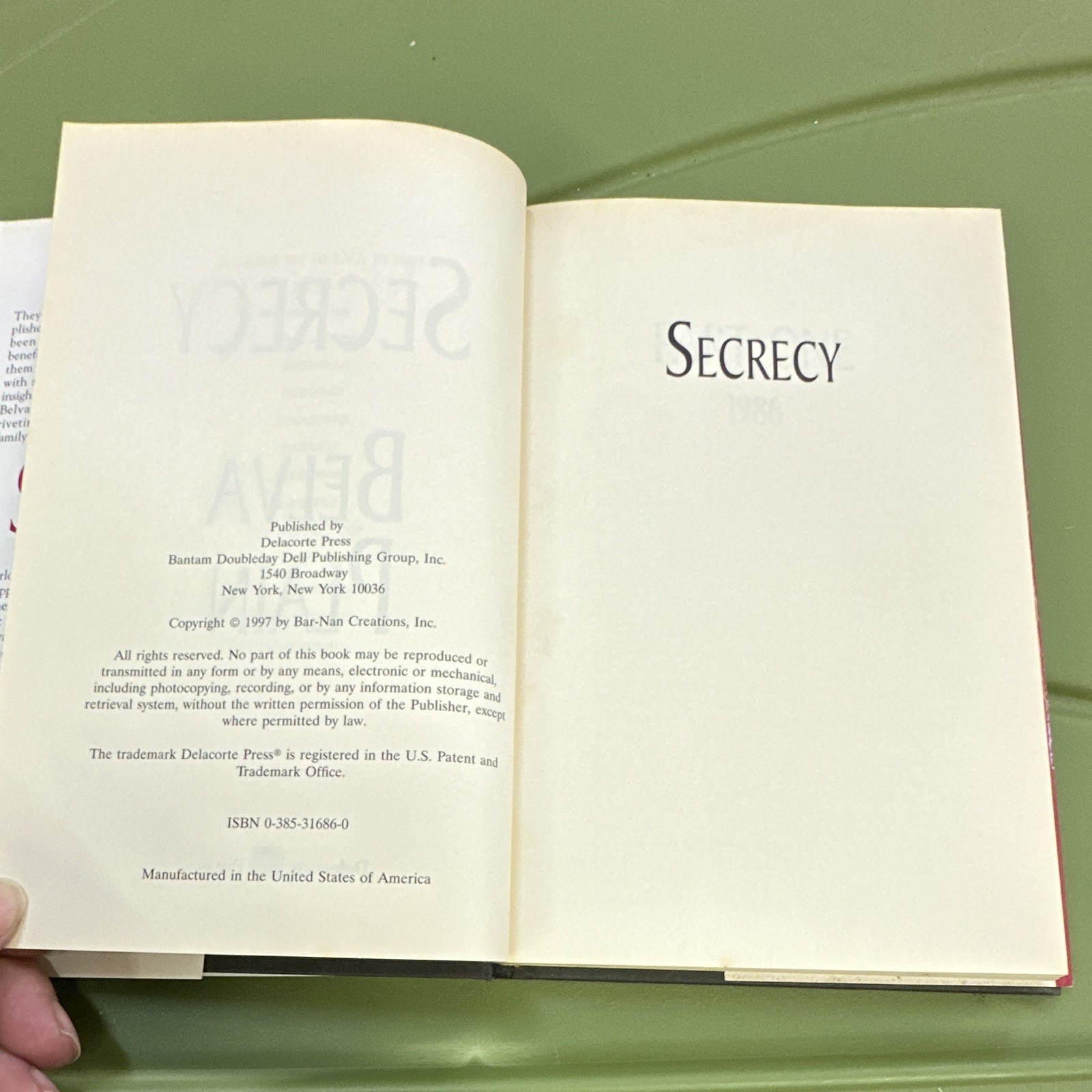 BELVA PLAIN SECRECY HC W/ DUST JACKET DELACORTE PRESS 1997 FICTION