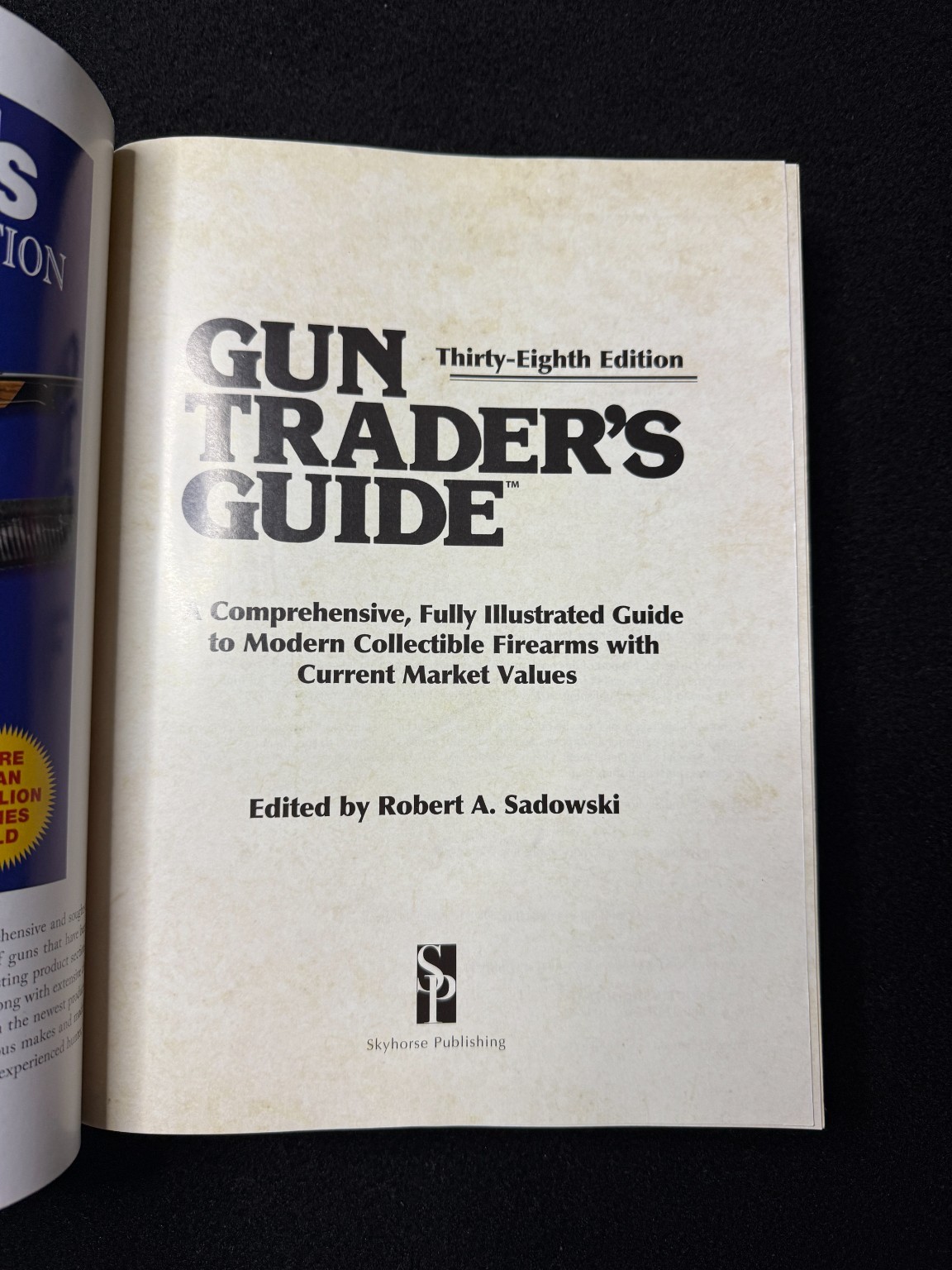 Gun Trader’s Guide Robert Sadowski 2016 38th Edition Firearms Reference Book