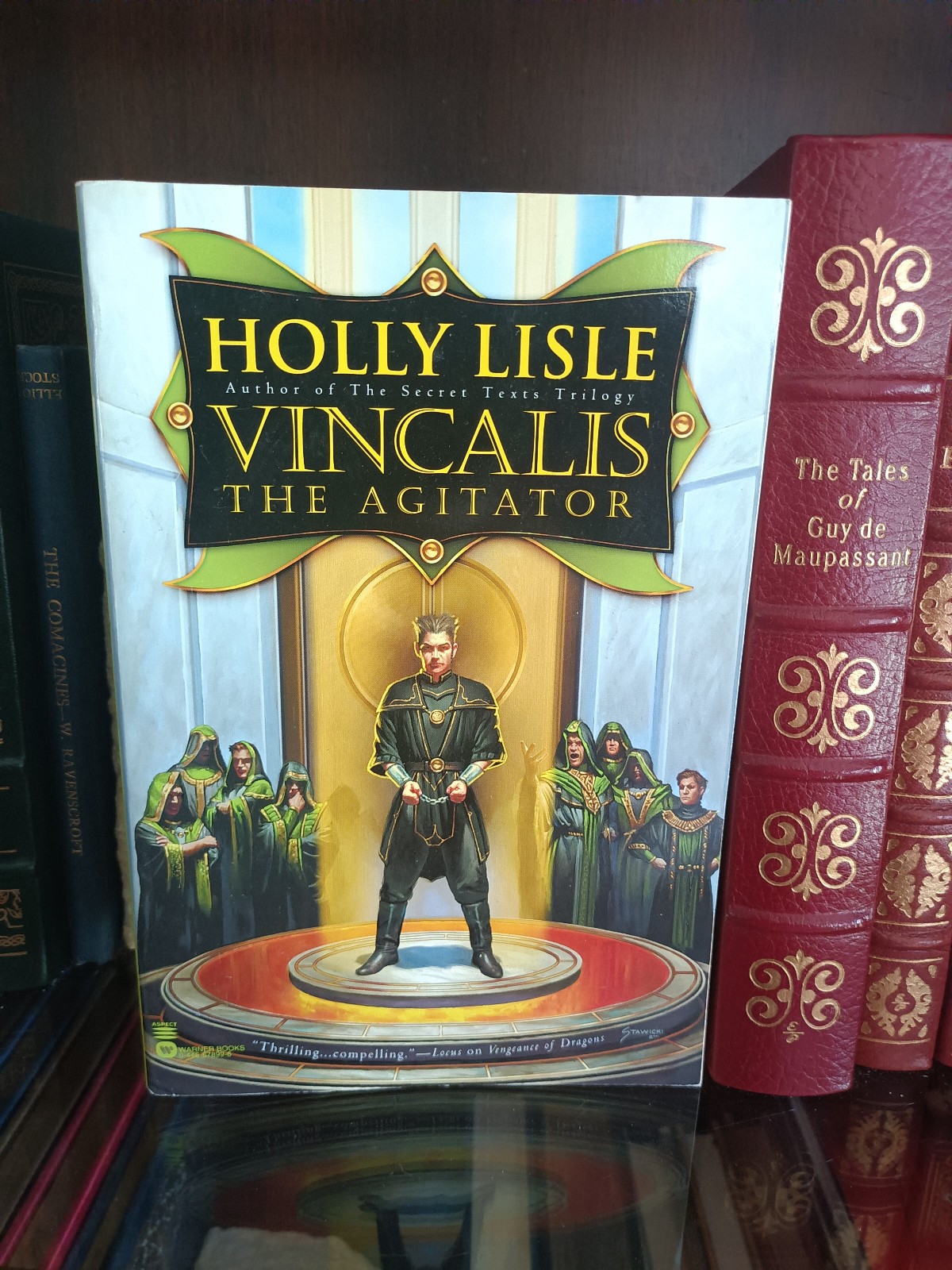 Vincalis the Agitator (Secret Texts 4)_Holly Lisle_2002_TPB_Very Good