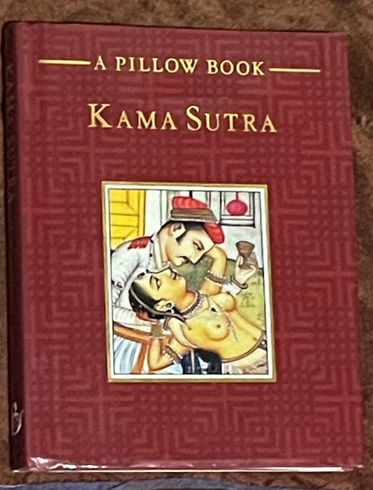 Kama Sutra: A Pillow Book by Vatsyayana (1994/ Reprint / Hardcover / Pocketbook)