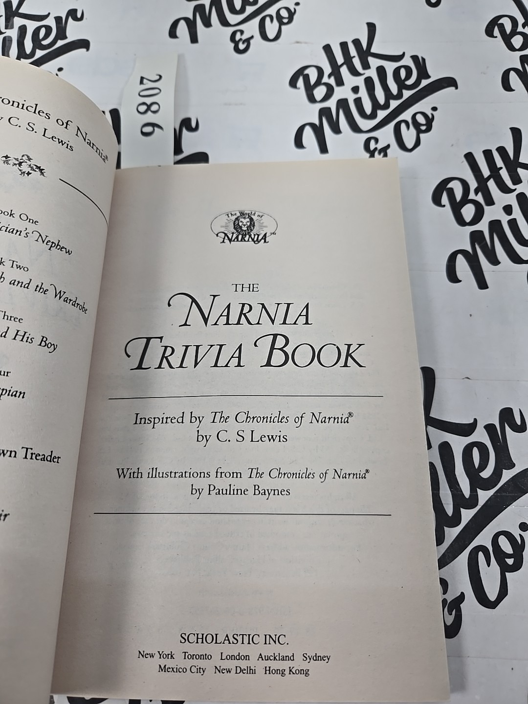 The Narnia Trivia Book The Chronicles of Narnia C.S. Lewis Pauline Baynes