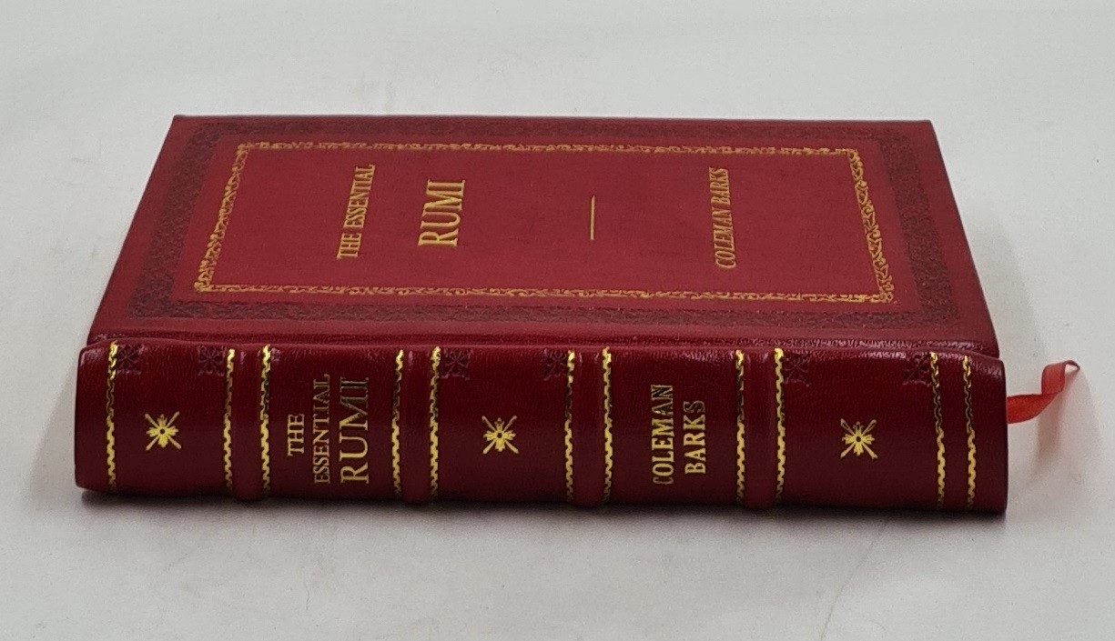 The Essential Rumi – Reissue: New Expanded Edition [Premium Leather Bound]
