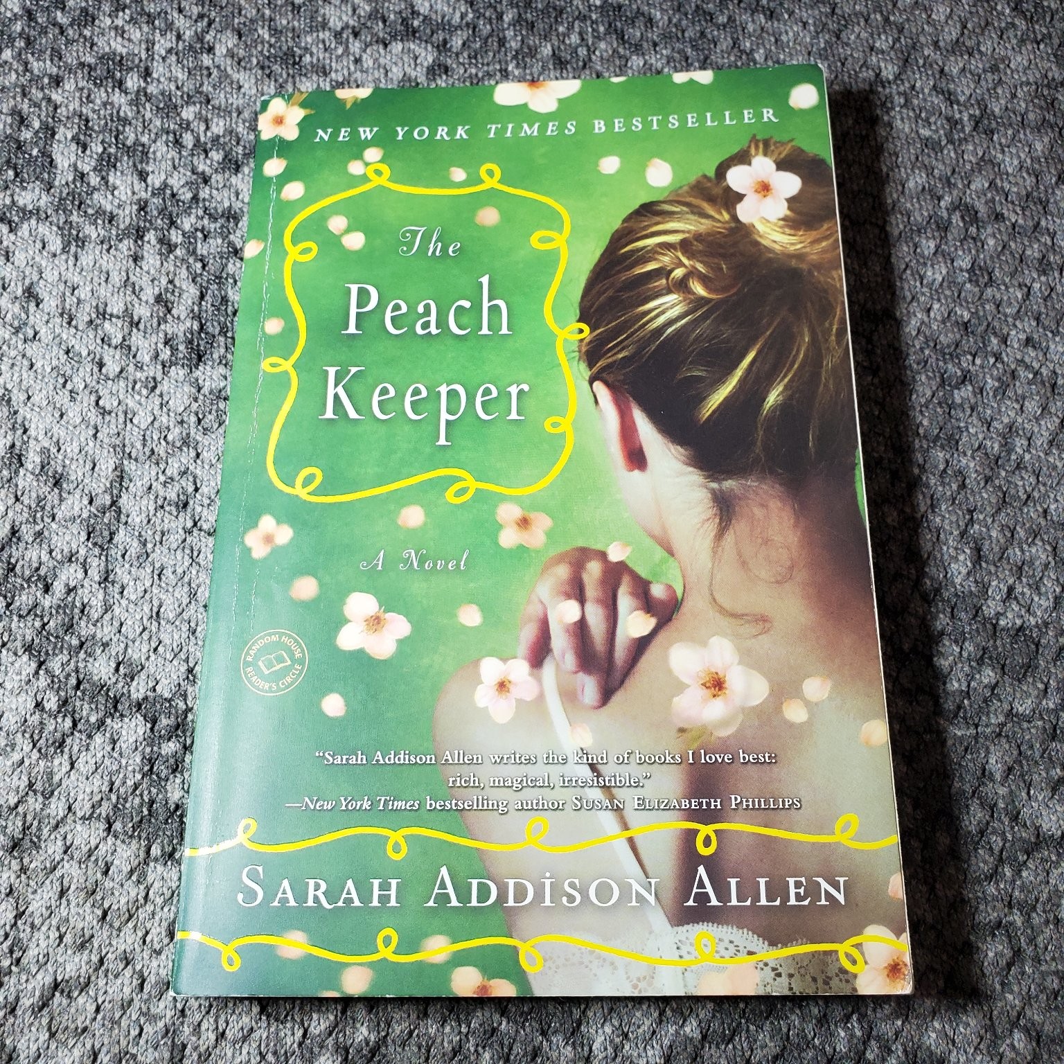 The Sugar Queen & Peach Keeper Sarah Addison Allen 2 Book Lot