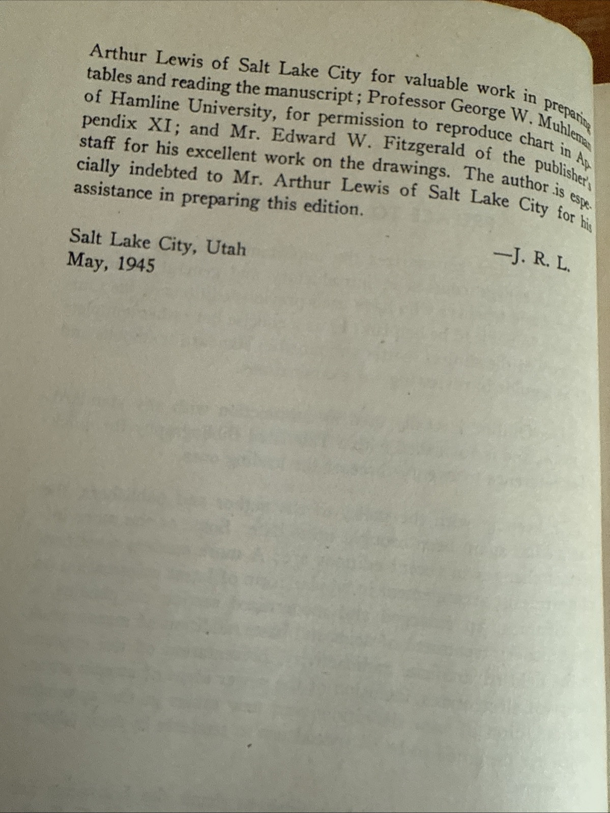 An Outline of First Year College Chemistry by Barnes & Noble (PB, 1945) 6th Ed.