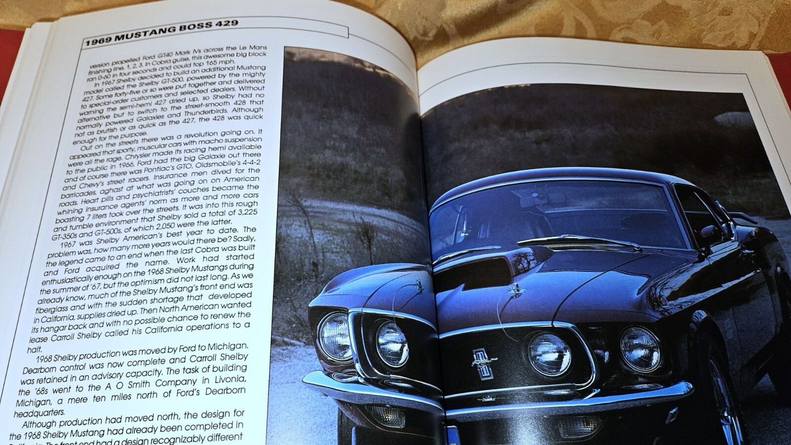 “MUSTANG THE ENDURING LEGEND” Hardcover By Wright Table Book 162 pages Lots PICS