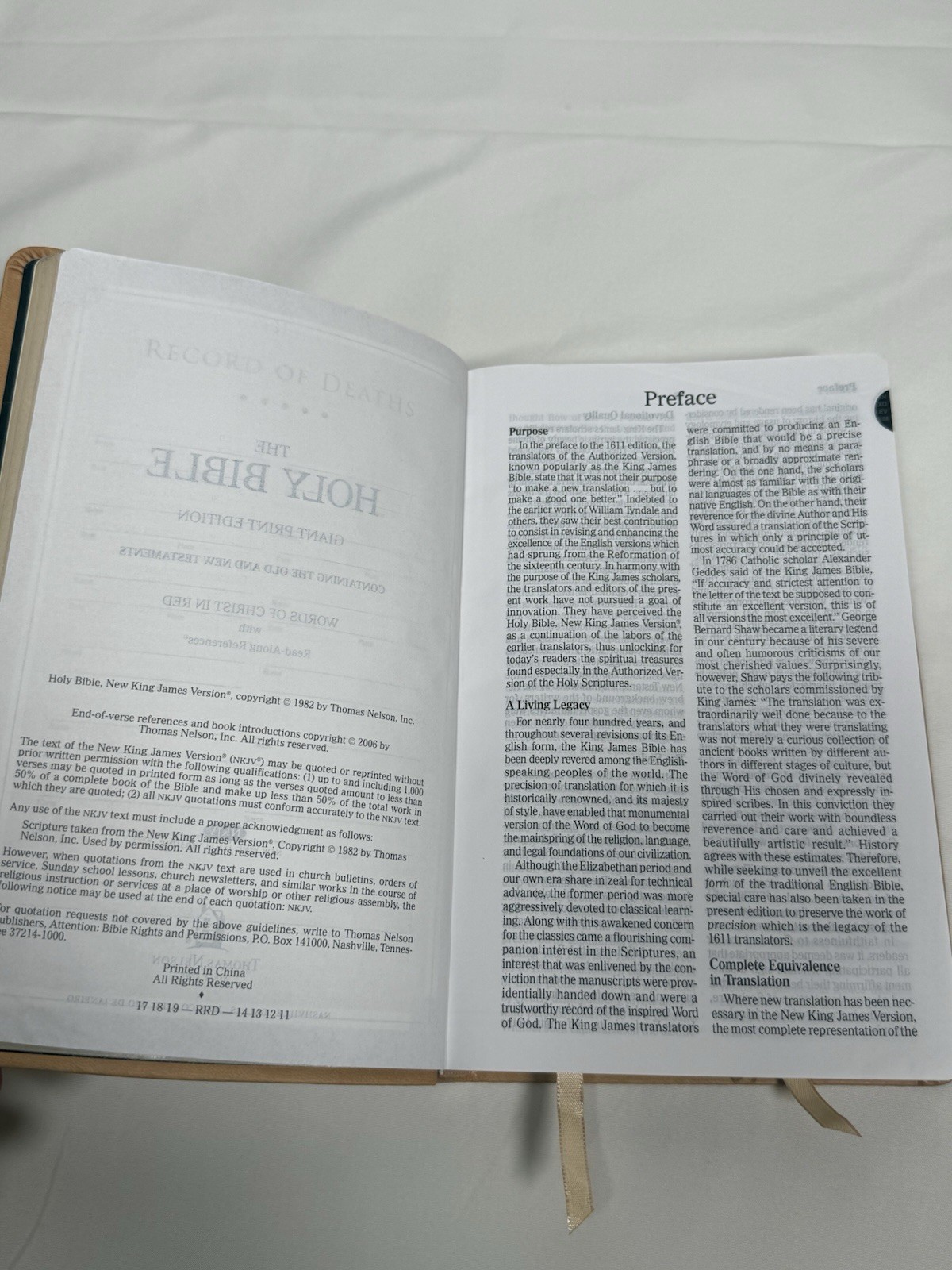 NKJV Holy Bible, Giant Print Reference Bible Brown Leather-Soft