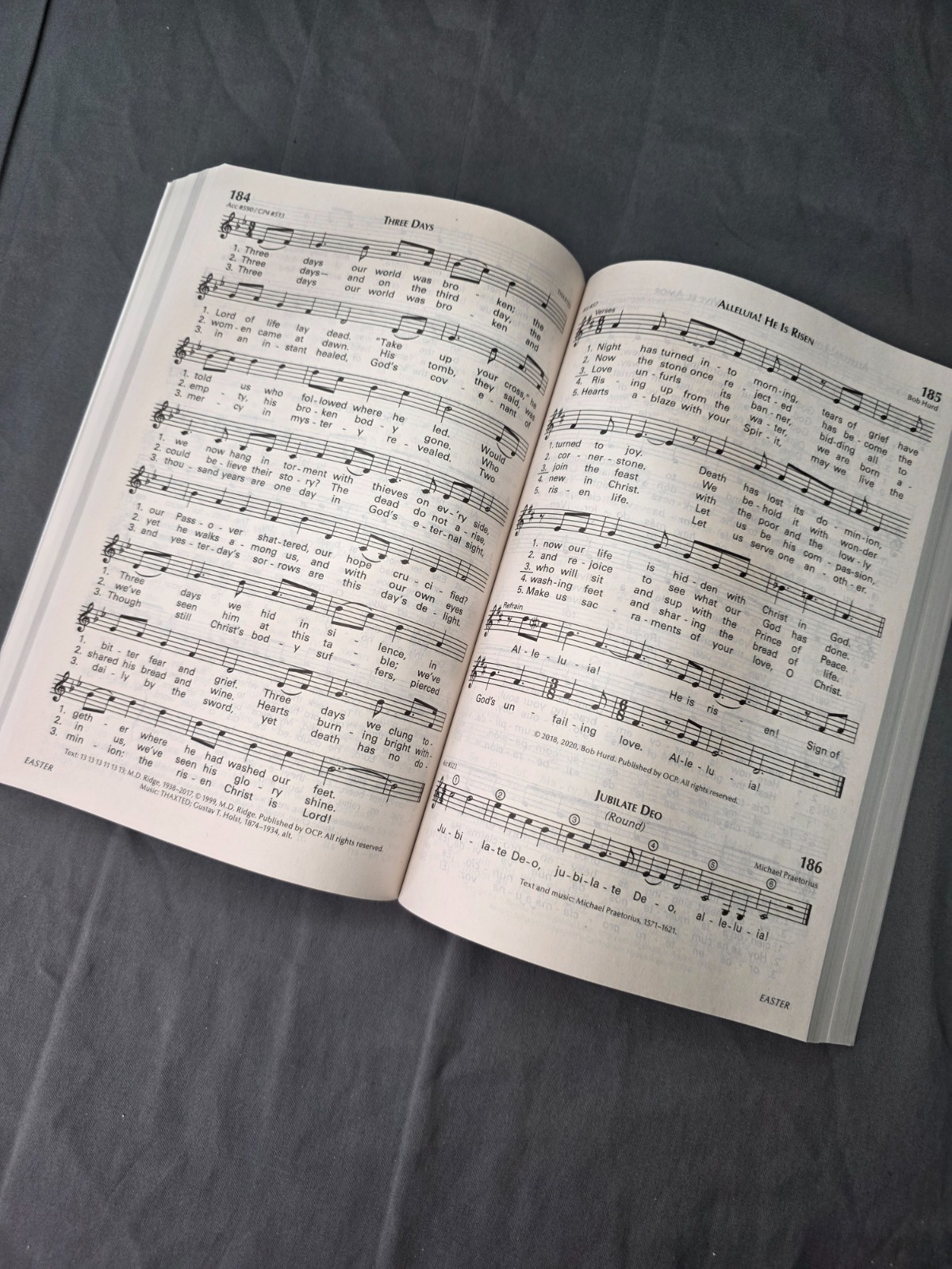 Breaking Bread with Readings and Daily Mass Propers 2026