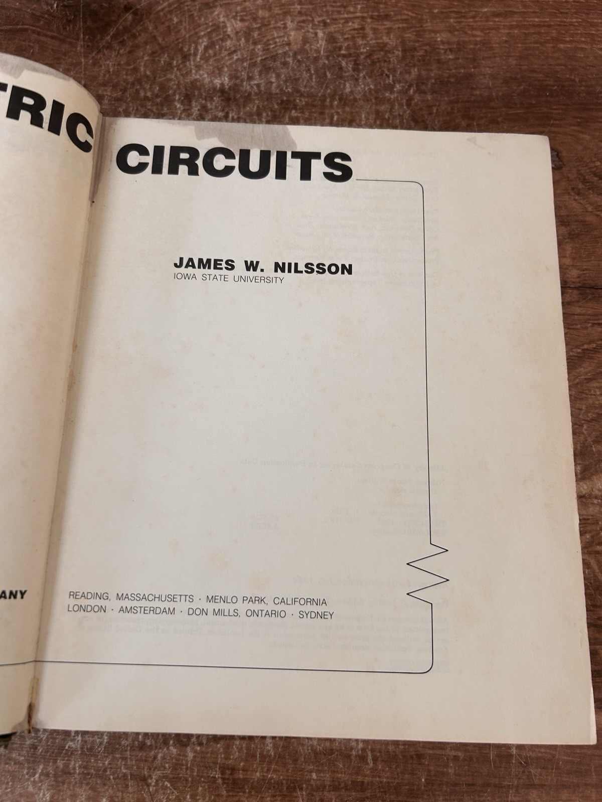 Electric circuits (Addison-Wesley series in electrical engineering) by Nilsso…