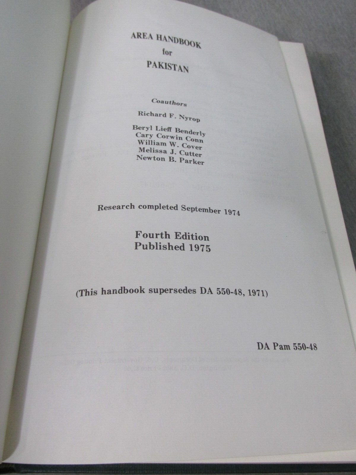 AREA HANDBOOK FOR PAKISTAN 1975 4th Ed. DA PAM 550-48 Hardback