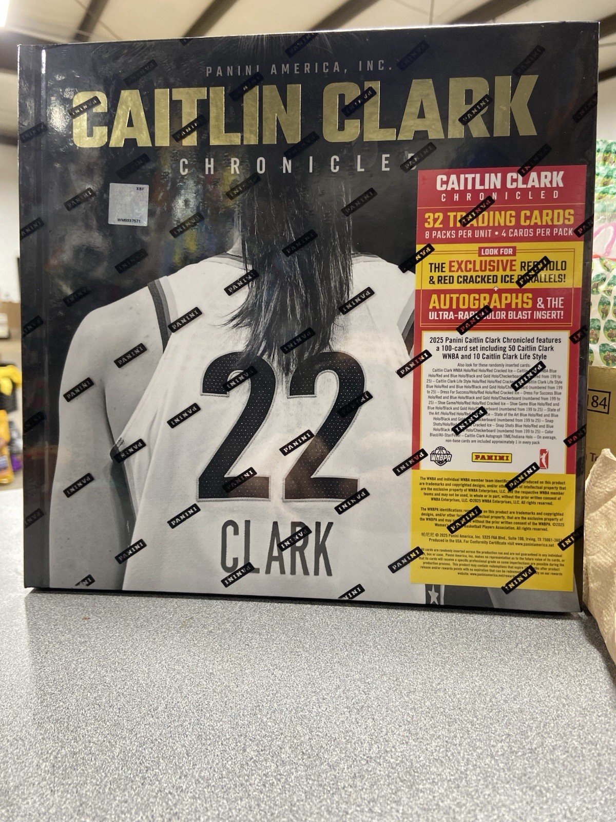 2025 CAITLIN CLARK TARGET ￼ Exclusive CHRONICLED BOOK. 32 Cards Factory Sealed