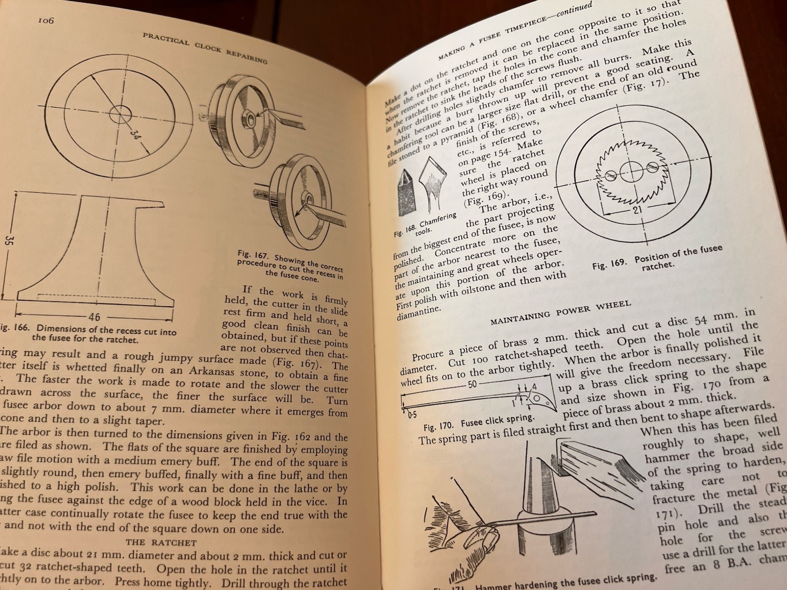 Practical Clock Repairing By Donald De Carle FBHI, HCDJ 1975 Hardcover
