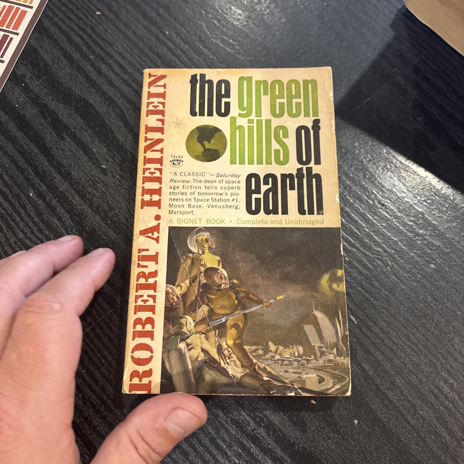 Paperback Book Green Hills Of Earth Heinekein