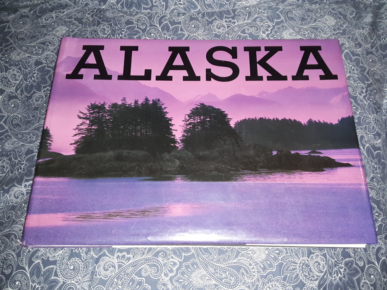 Vintage Book , Alaska By Dennis Stock, Harrison House/Abrams