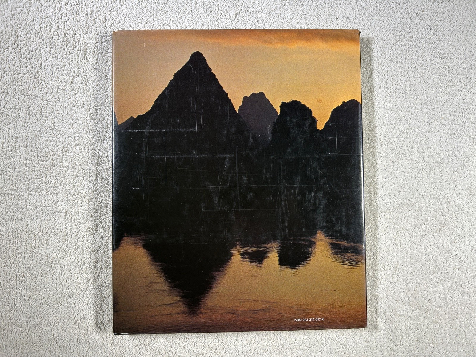 Unknown China, Introduction by David Bonavia Hardcover Color Photographs 1988